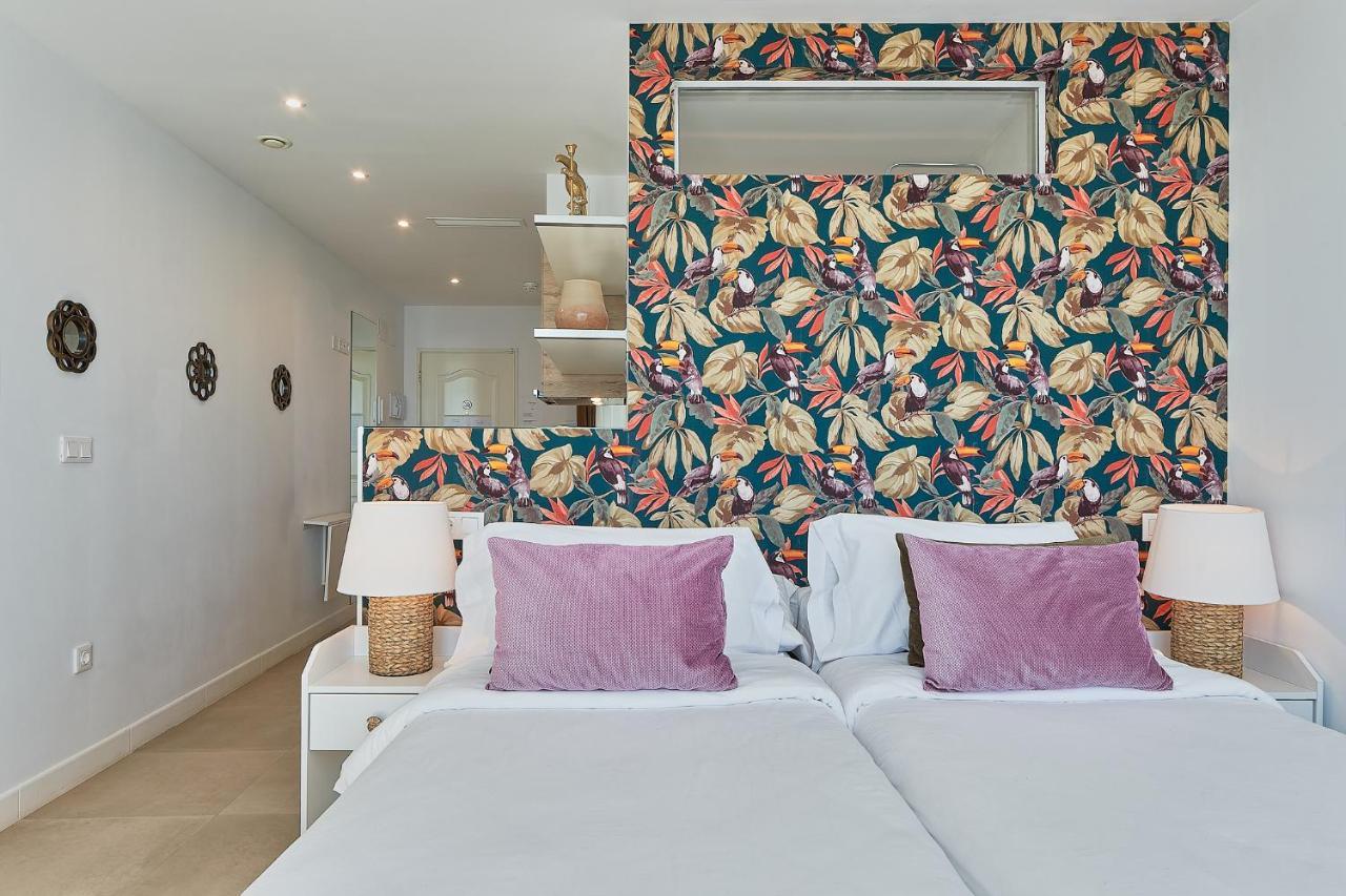 Suite Deluxe Face Mer Apart Малага Экстерьер фото
