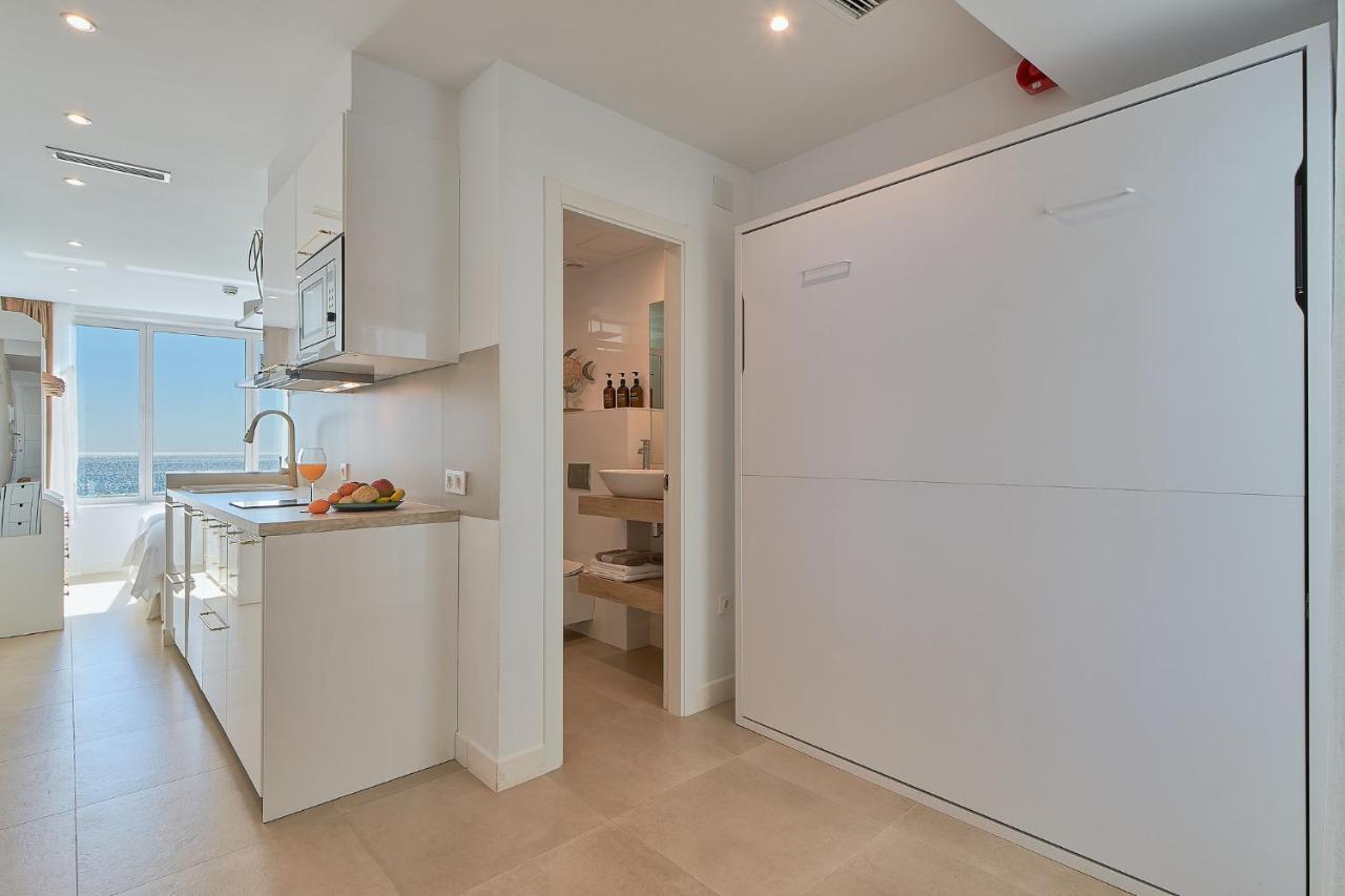Suite Deluxe Face Mer Apart Малага Экстерьер фото